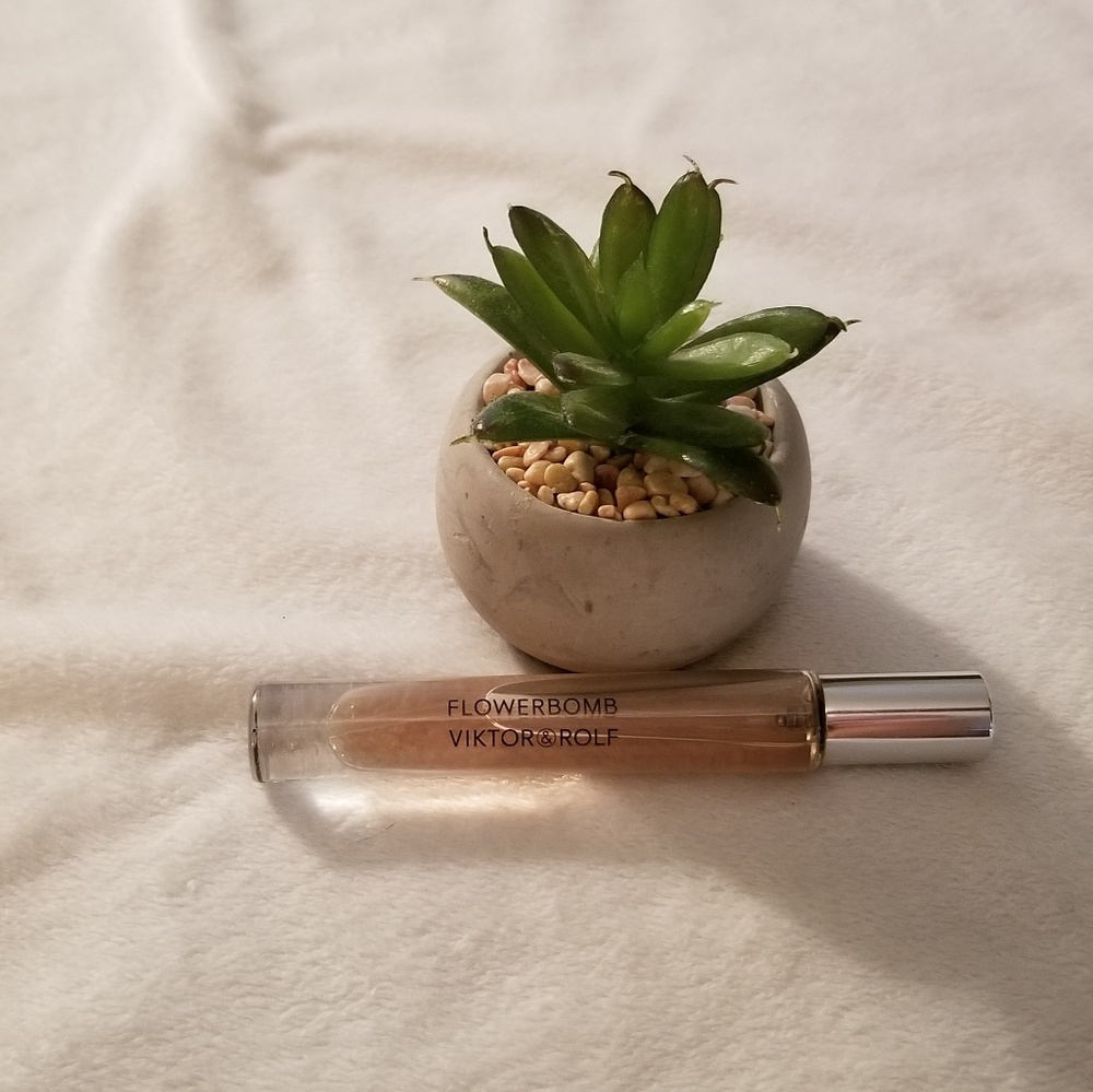 Viktor&Rolph Flowerbomb Spray